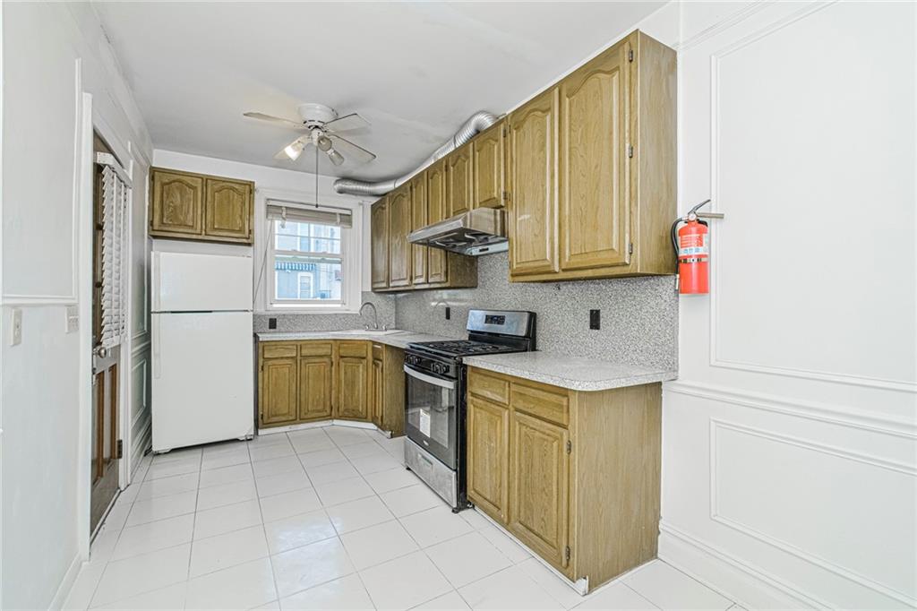 1042 70th Street Dyker Heights Brooklyn NY 11219