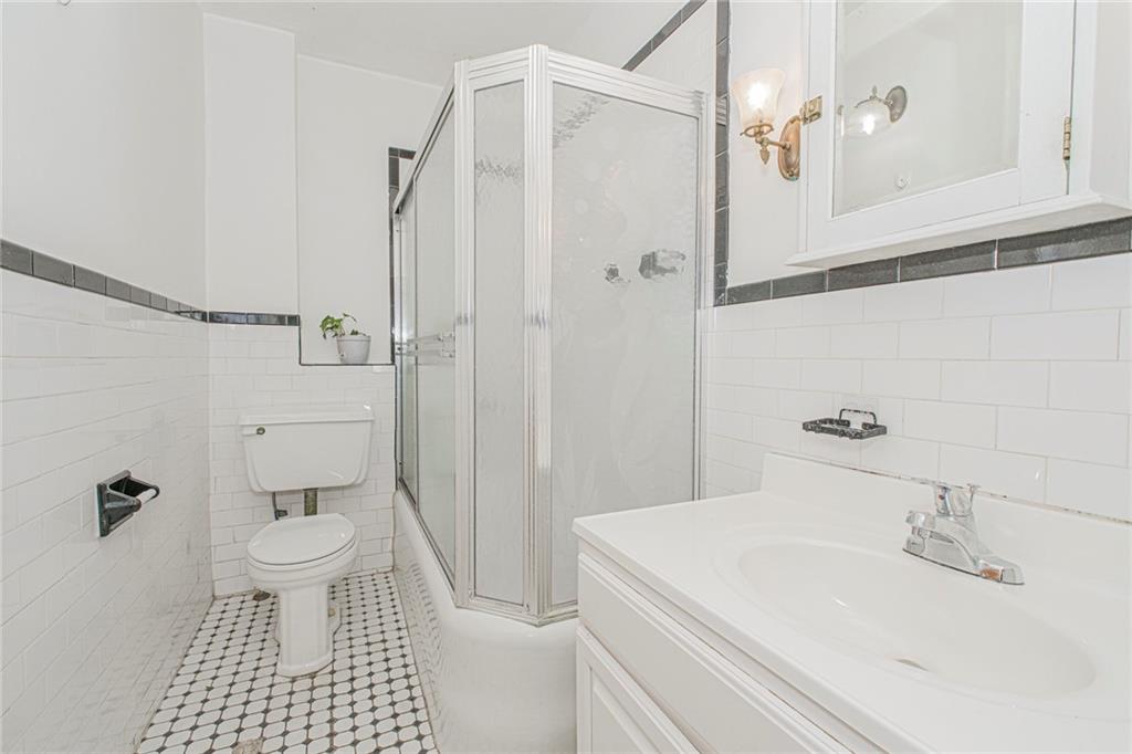 1042 70th Street Dyker Heights Brooklyn NY 11219