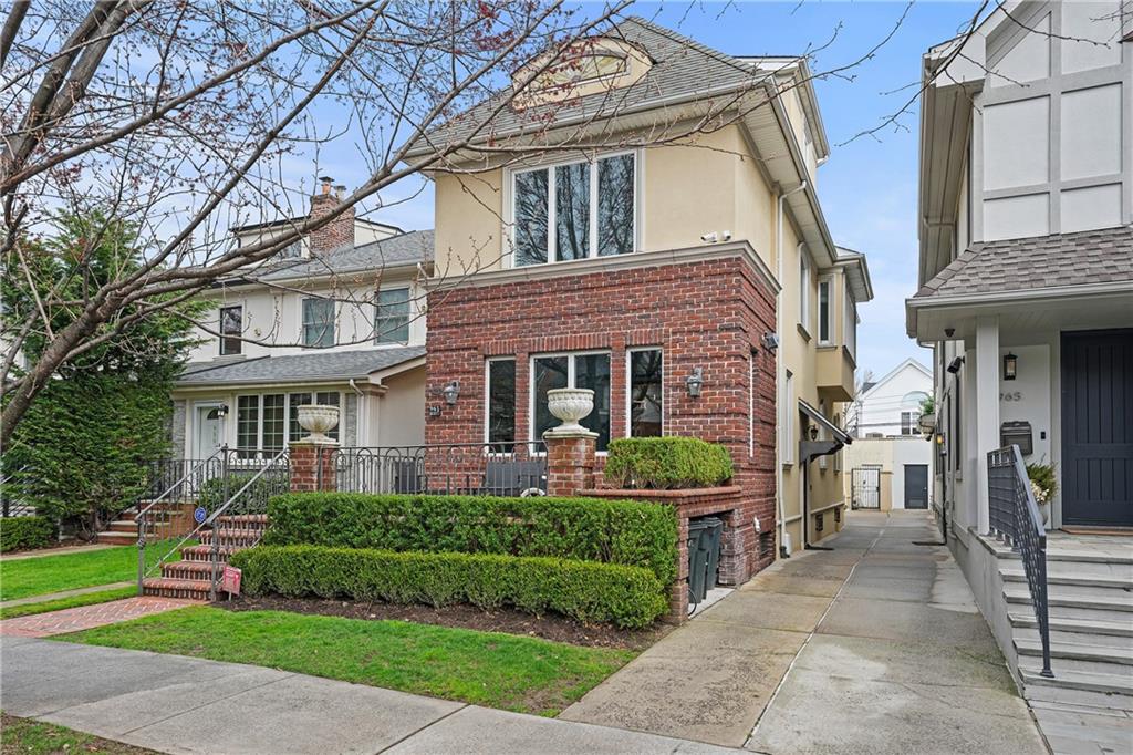 961 East 7th Street Midwood Brooklyn NY 11230