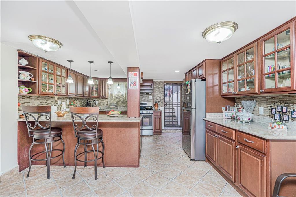 6221 23rd Avenue Bensonhurst Brooklyn NY 11204