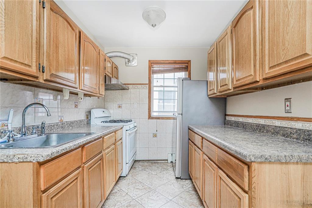 6221 23rd Avenue Bensonhurst Brooklyn NY 11204