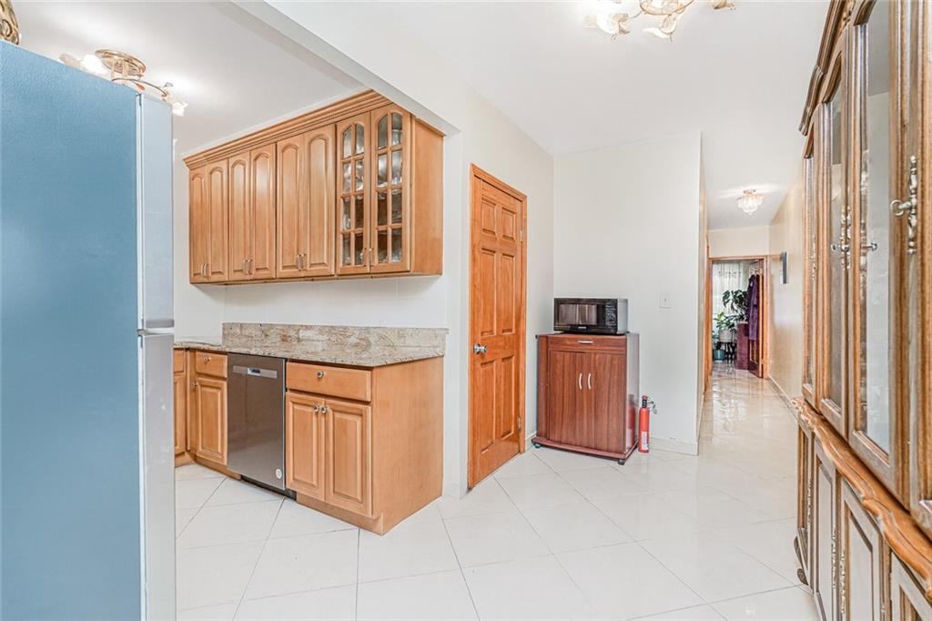 6221 23rd Avenue Bensonhurst Brooklyn NY 11204