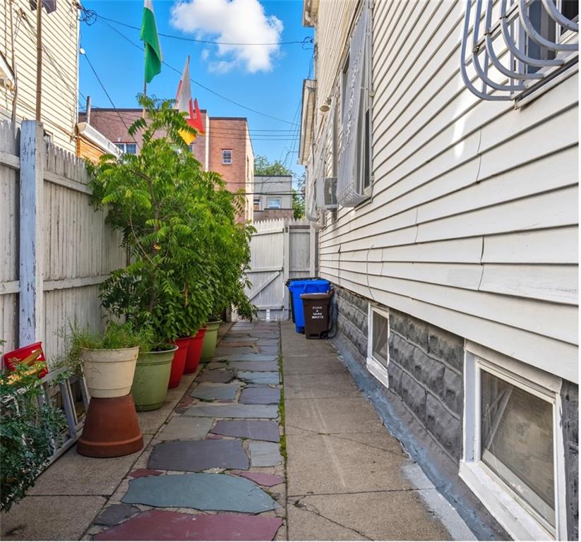 127-25 103rd Avenue South Ozone Park Richmond Hill NY 11419