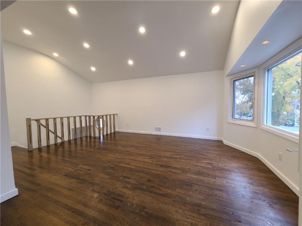 20 Copley Street New Springville Staten Island NY 10314