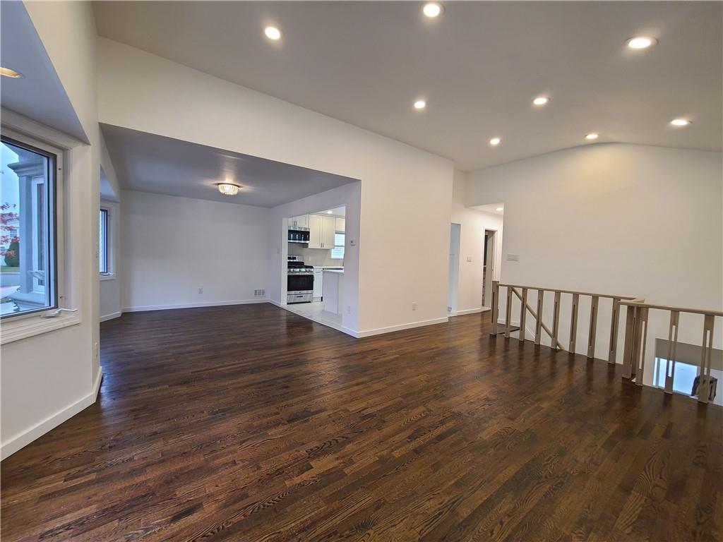 20 Copley Street New Springville Staten Island NY 10314