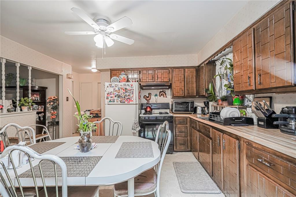 38 Bleeker Place Bulls Head Staten Island NY 10314