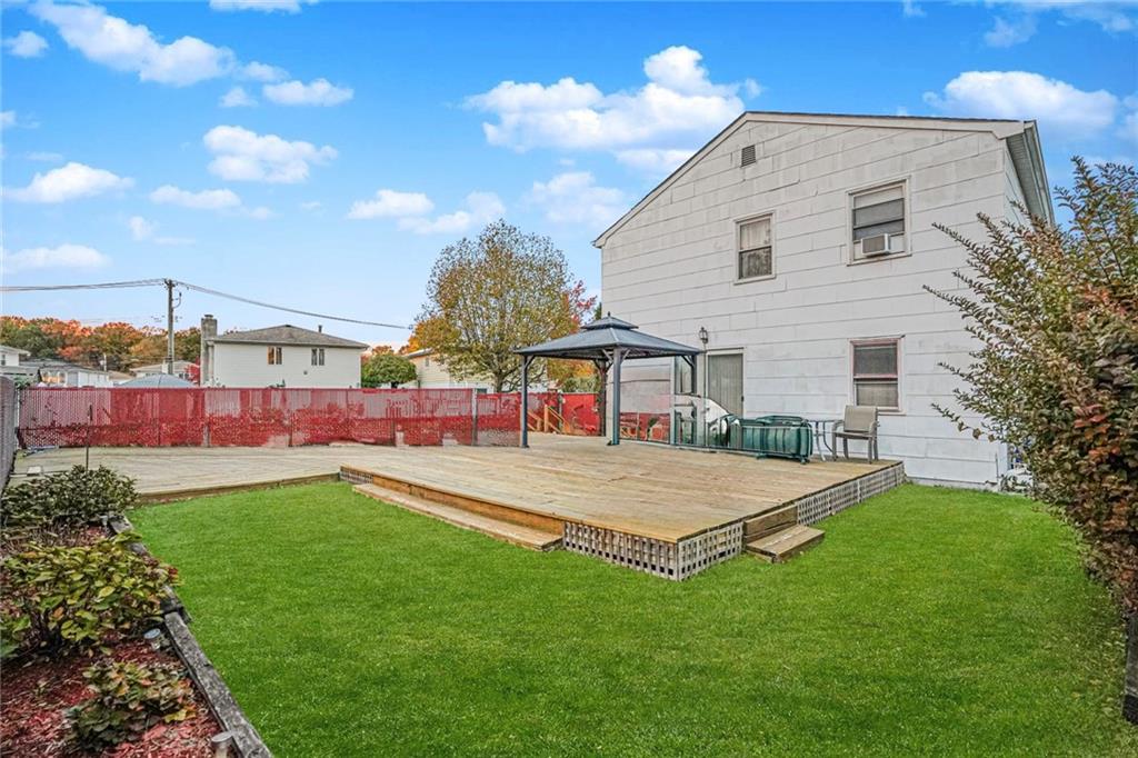 38 Bleeker Place Bulls Head Staten Island NY 10314