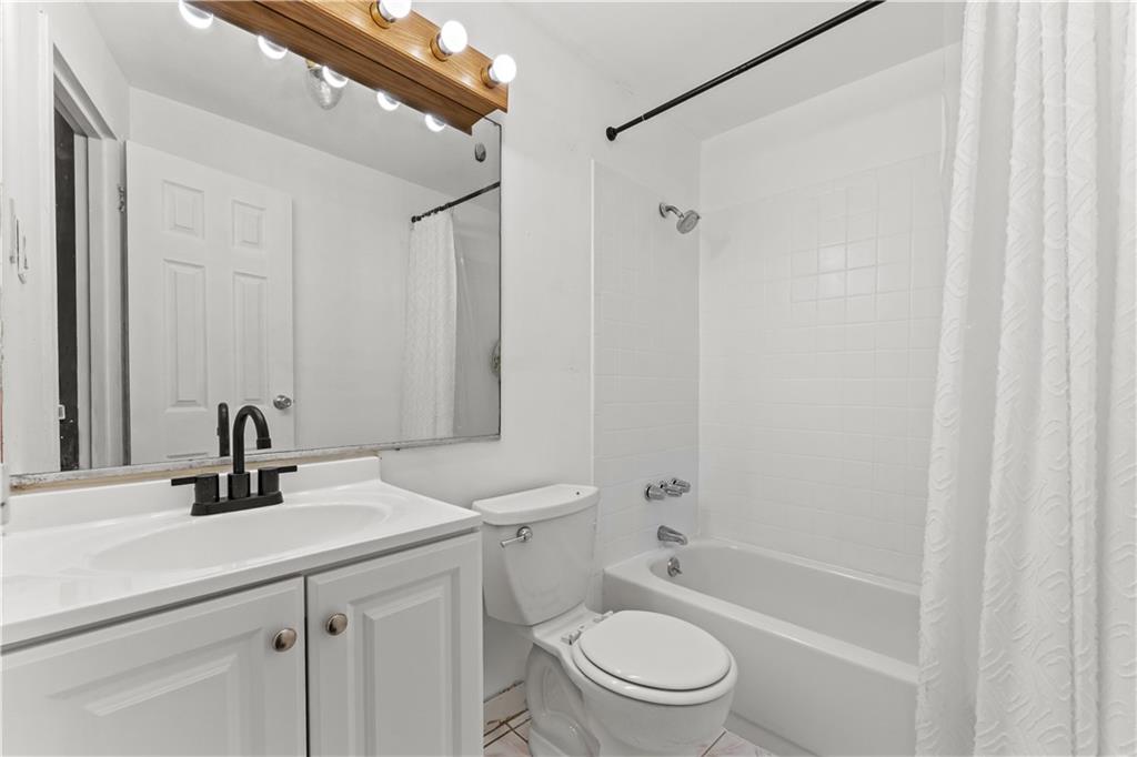 680 81st Street Dyker Heights Brooklyn NY 11228