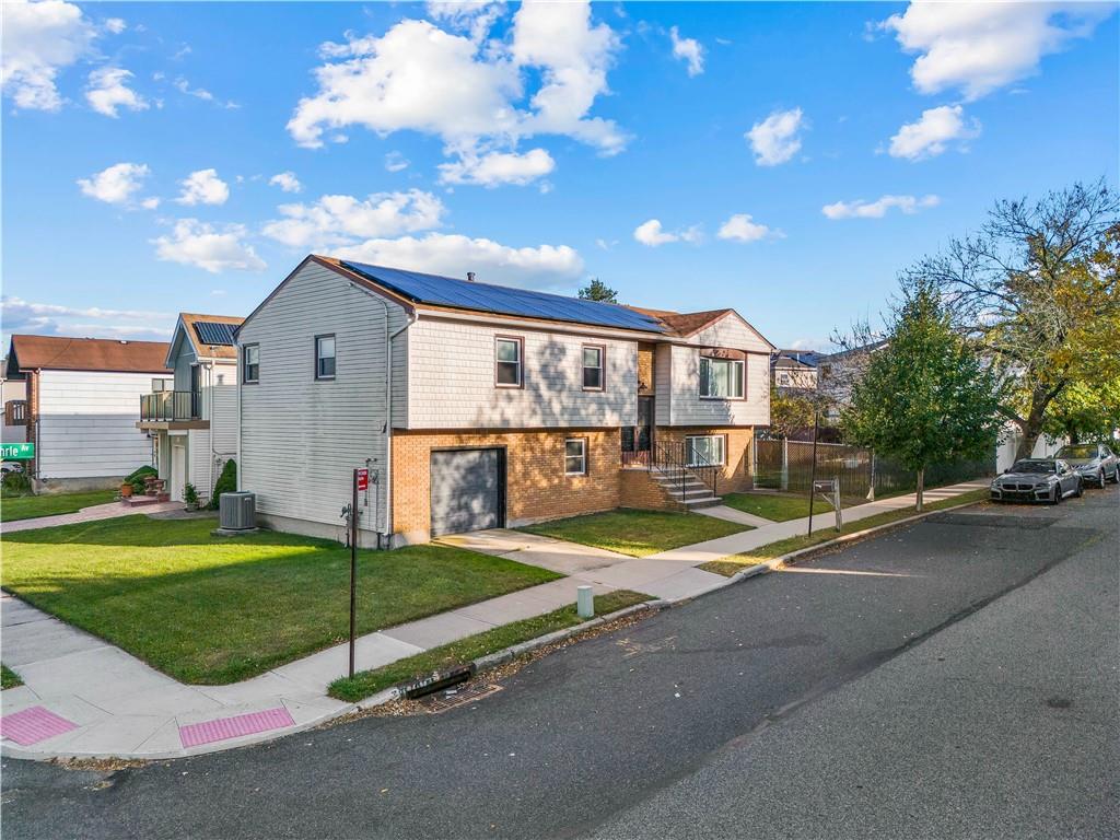 211 Woehrle Avenue Arden Heights Staten Island NY 10312