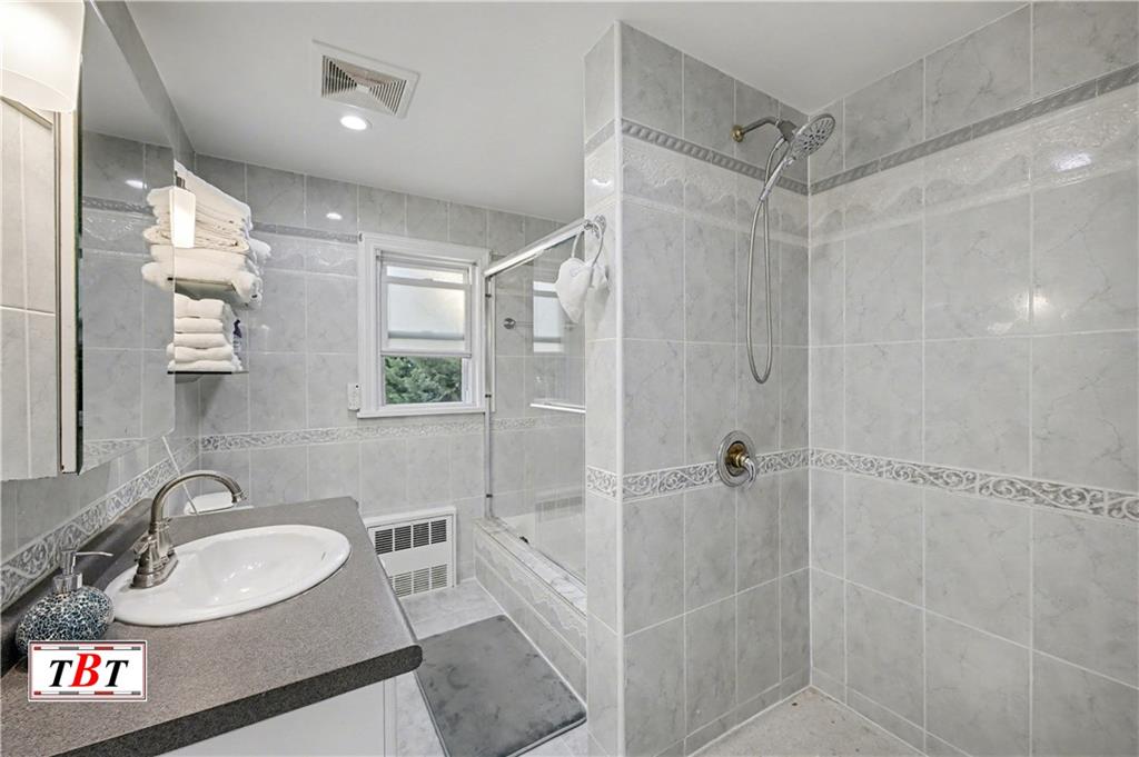 1836 East 27th Street Madison Brooklyn NY 11229