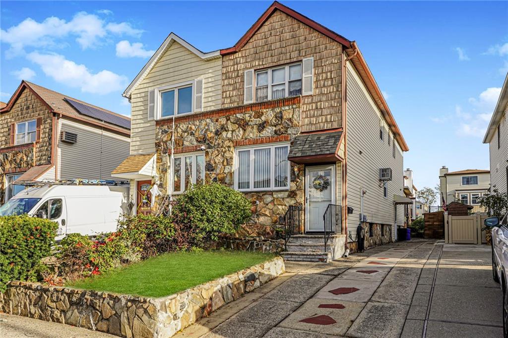 457 Jefferson Avenue Midland Beach Staten Island NY 10306