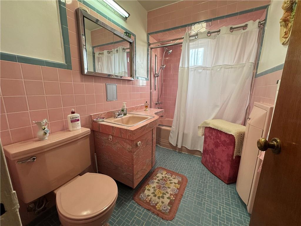 1992 West 13th Street Gravesend Brooklyn NY 11223