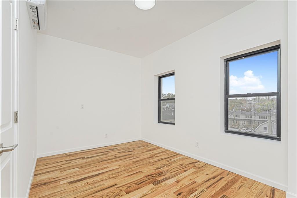 1256 Bay Street Rosebank Staten Island NY 10305