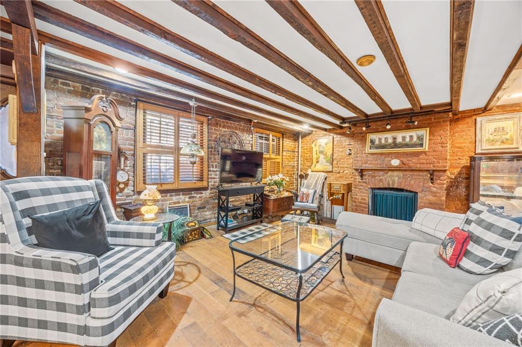 32 Douglass Street Carroll Gardens Brooklyn NY 11231