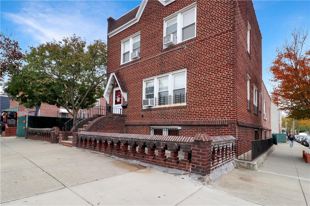 58-69 59th Street Maspeth Queens NY 11378