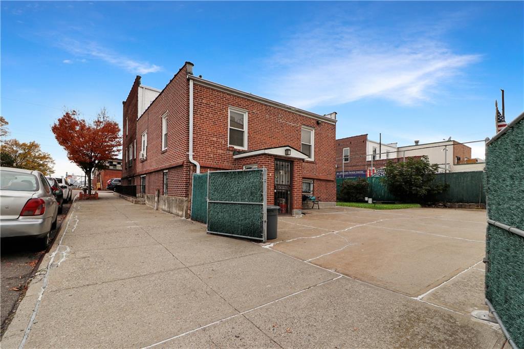 58-69 59th Street Maspeth Queens NY 11378