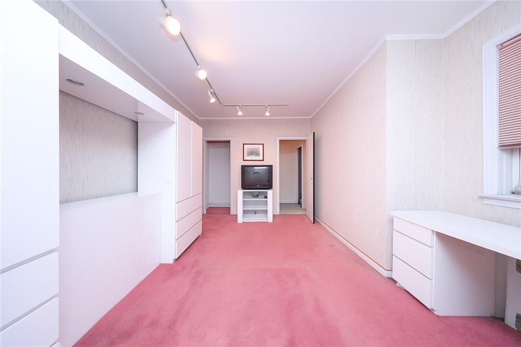 2250 East 29th Street Sheepshead Bay Brooklyn NY 11229