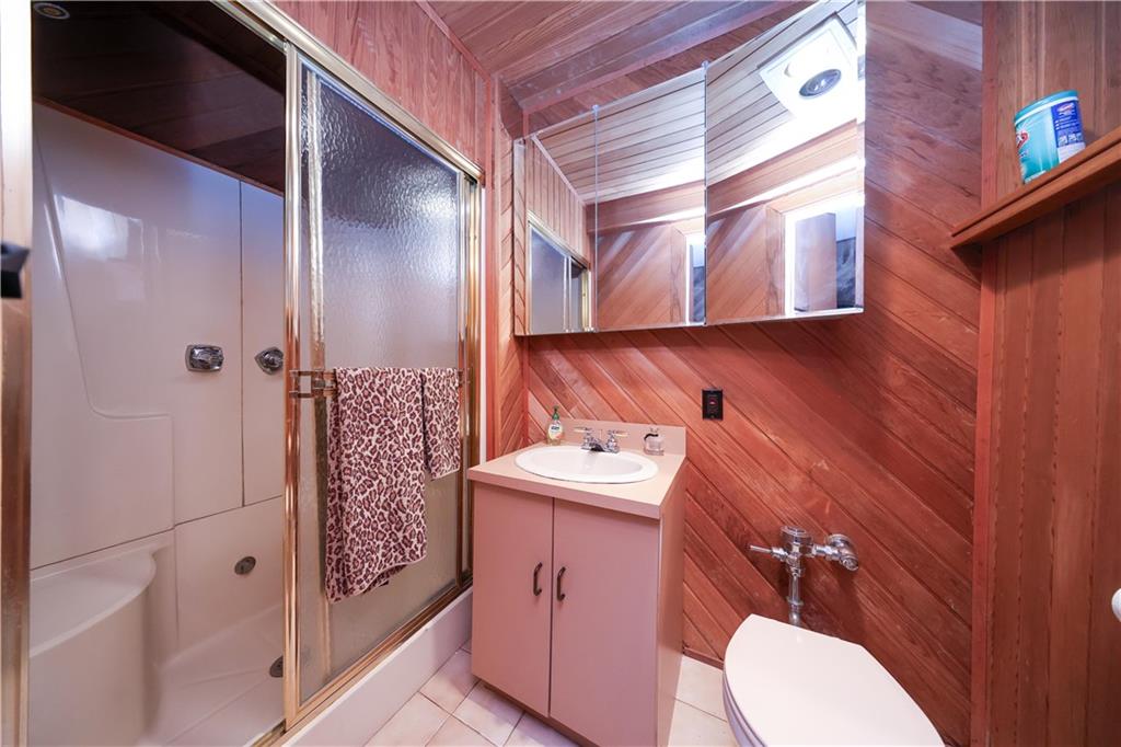 2250 East 29th Street Sheepshead Bay Brooklyn NY 11229