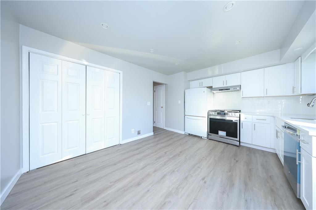 22 Francine Lane Westerleigh Staten Island NY 10314