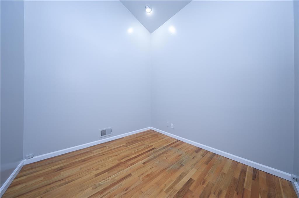 22 Francine Lane Westerleigh Staten Island NY 10314