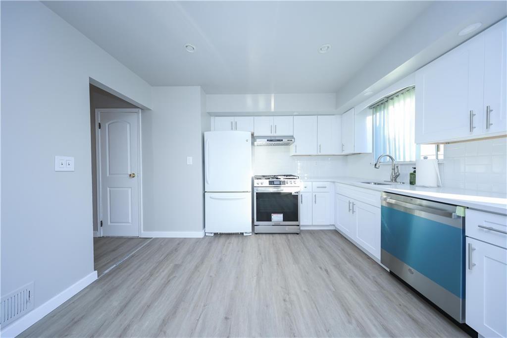 22 Francine Lane Westerleigh Staten Island NY 10314