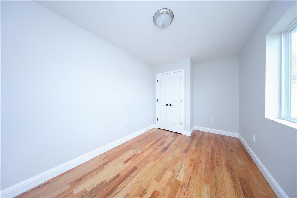 12 Simonson Avenue Mariner's Harbor Staten Island NY 10303