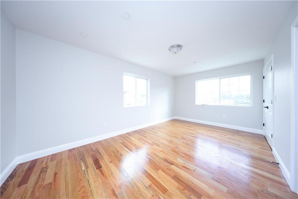 12 Simonson Avenue Mariner's Harbor Staten Island NY 10303