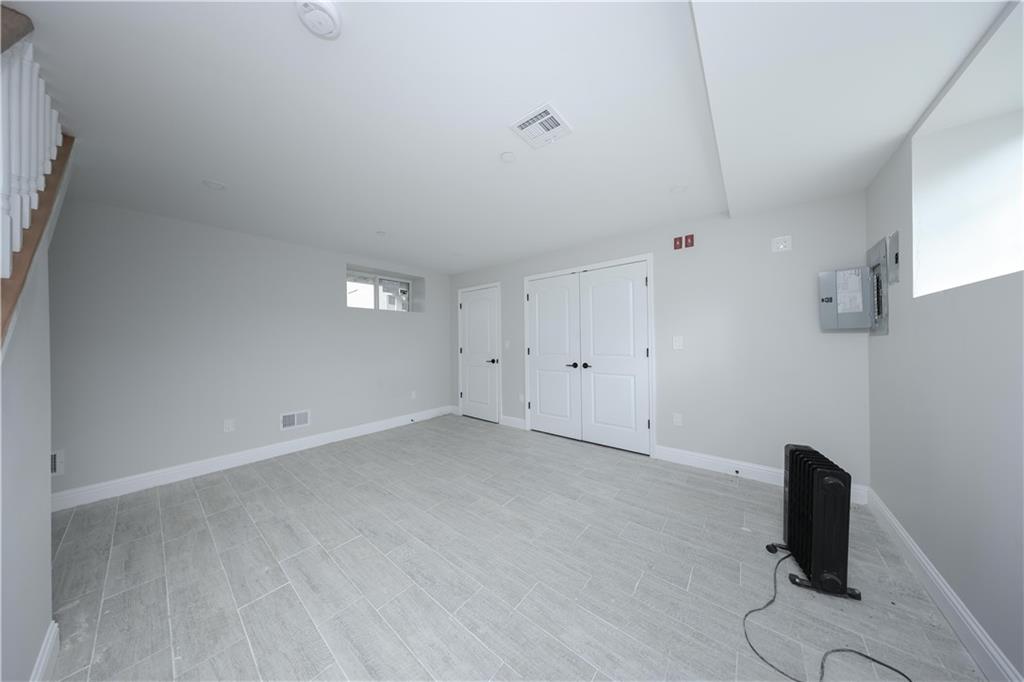 12 Simonson Avenue Mariner's Harbor Staten Island NY 10303