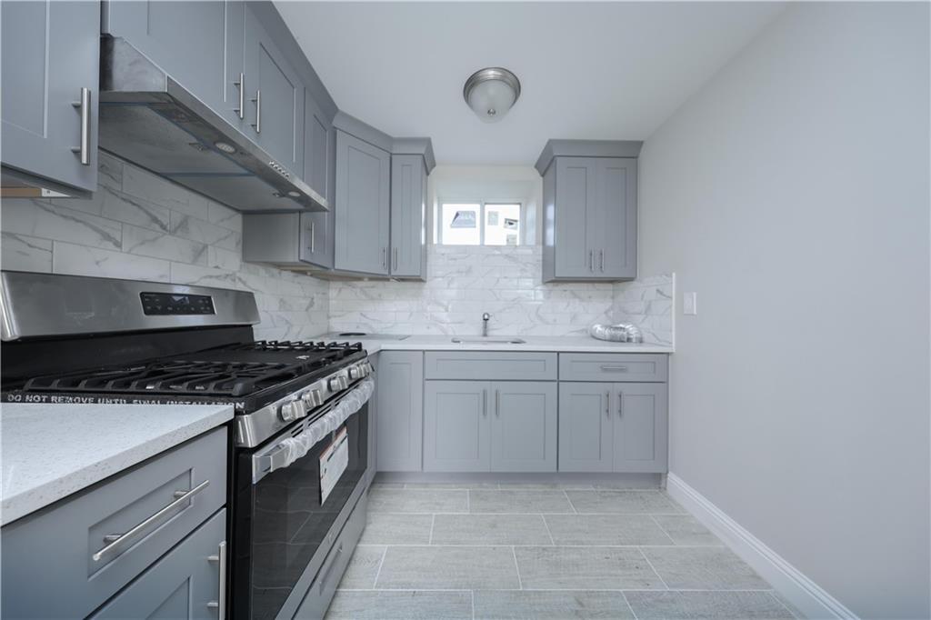 12 Simonson Avenue Mariner's Harbor Staten Island NY 10303