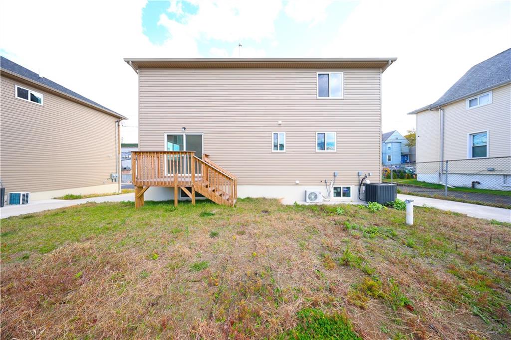 12 Simonson Avenue Mariner's Harbor Staten Island NY 10303