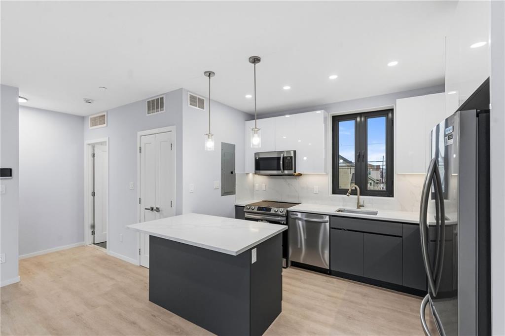 33A Keen Court Gerritsen Beach Brooklyn NY 11229