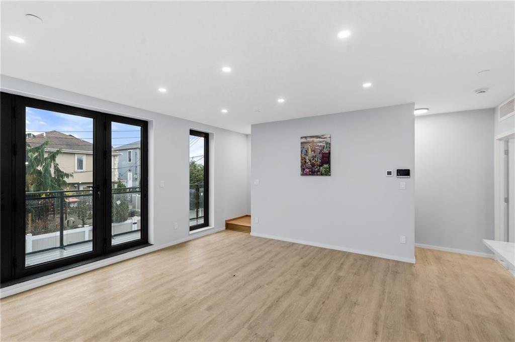 33A Keen Court Gerritsen Beach Brooklyn NY 11229