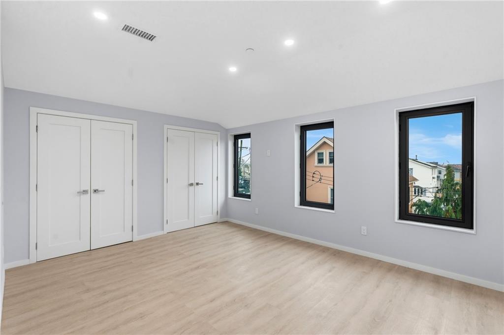 33A Keen Court Gerritsen Beach Brooklyn NY 11229