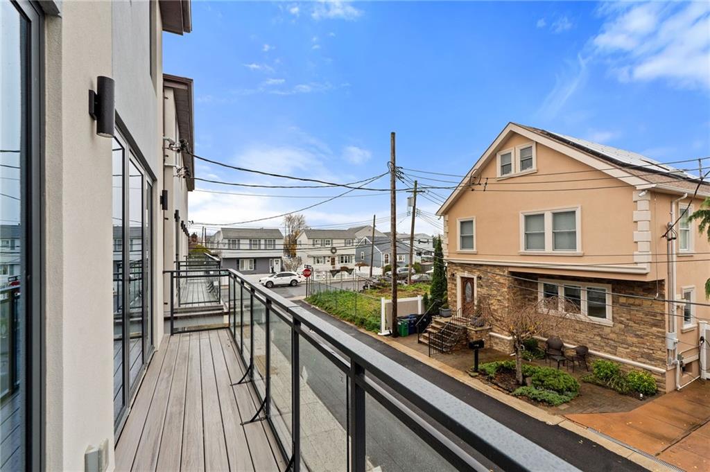33A Keen Court Gerritsen Beach Brooklyn NY 11229