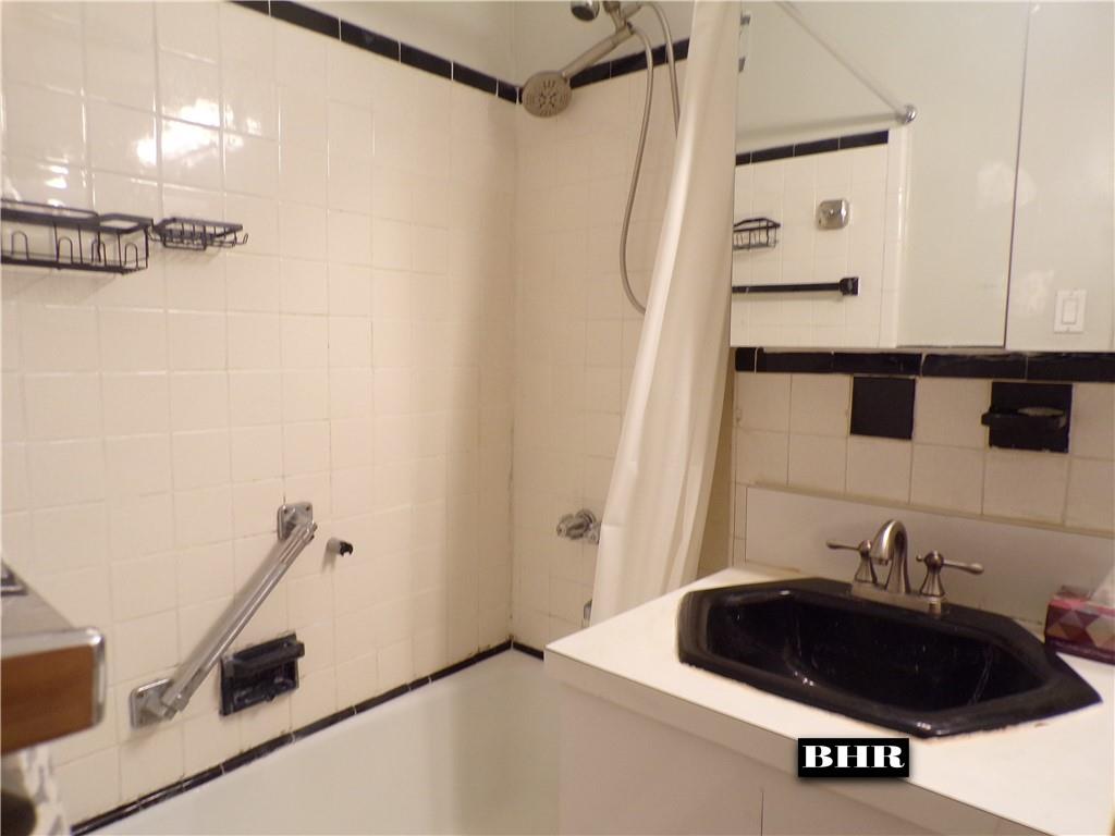 2265 Gerritsn Avenue Marine Park Brooklyn NY 11229