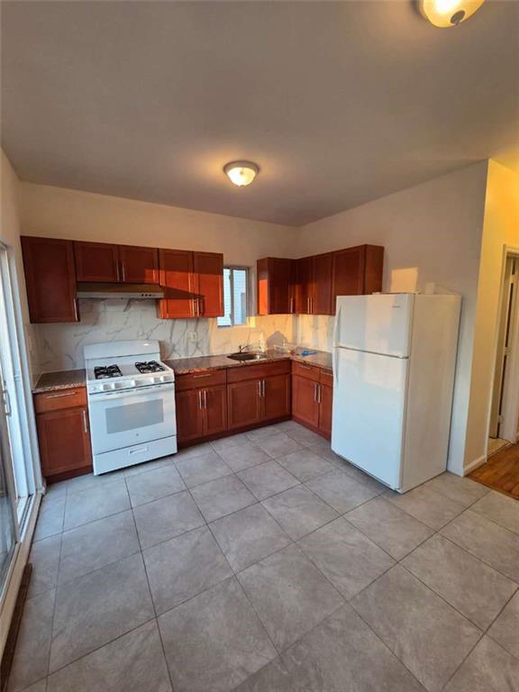 158 Holland Avenue Mariner's Harbor Staten Island NY 10303