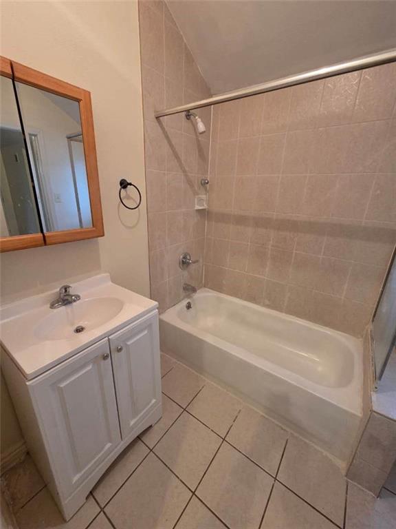 158 Holland Avenue Mariner's Harbor Staten Island NY 10303