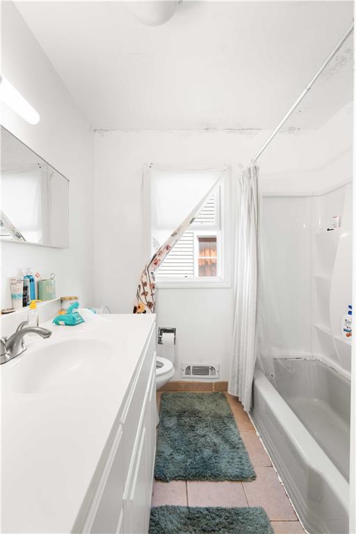 428 Virginia Avenue Rosebank Staten Island NY 10305