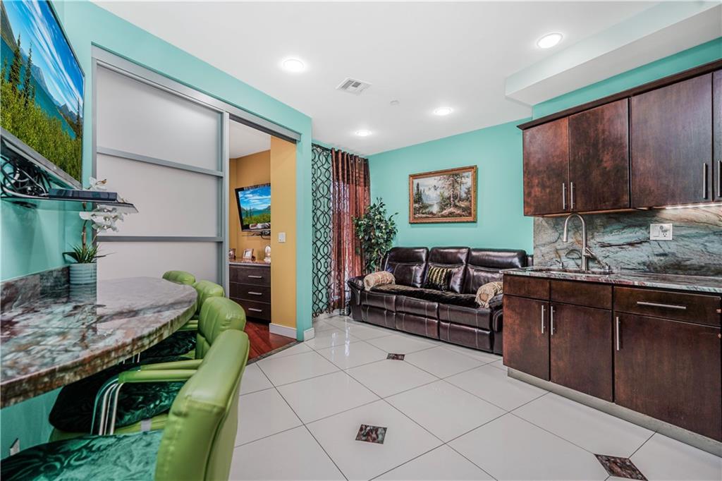 2113 Kings Highway Midwood Brooklyn NY 11229