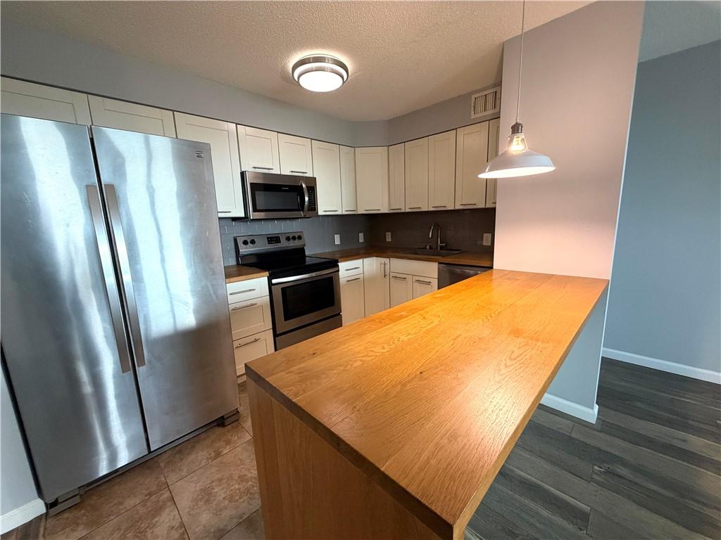 221 Beach 80th Street Hammels Rockaway Beach NY 11693