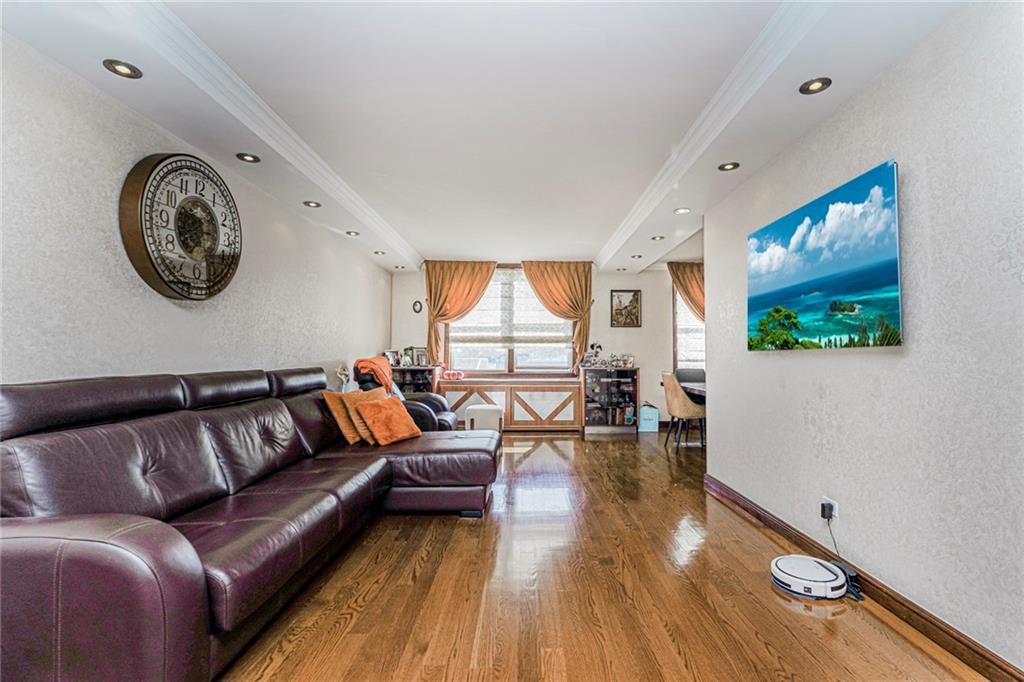 735 Avenue W Sheepshead Bay Brooklyn NY 11223