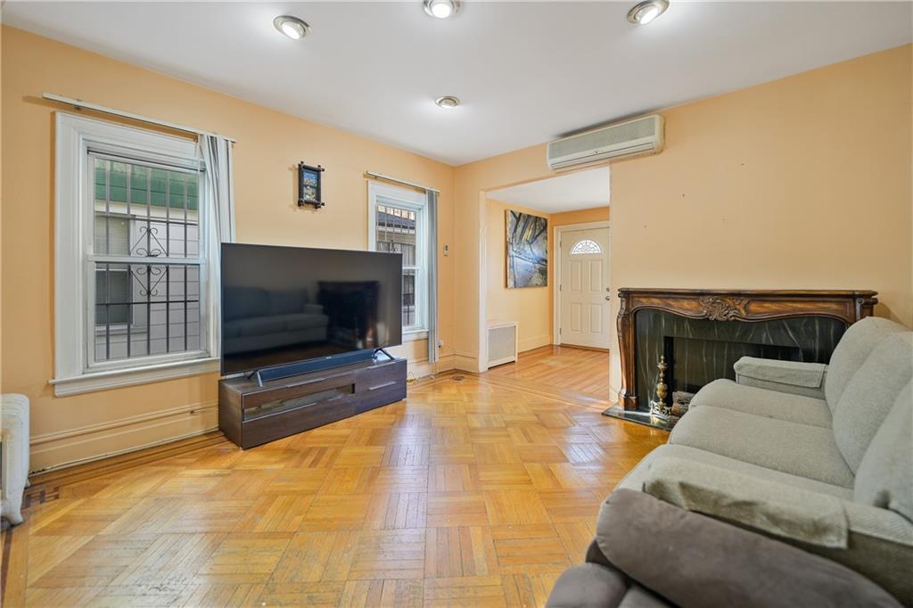 1632 West 3rd Street Gravesend Brooklyn NY 11223