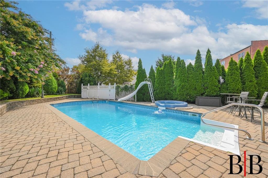 2017 East 74th Street Bergen Beach Brooklyn NY 11234