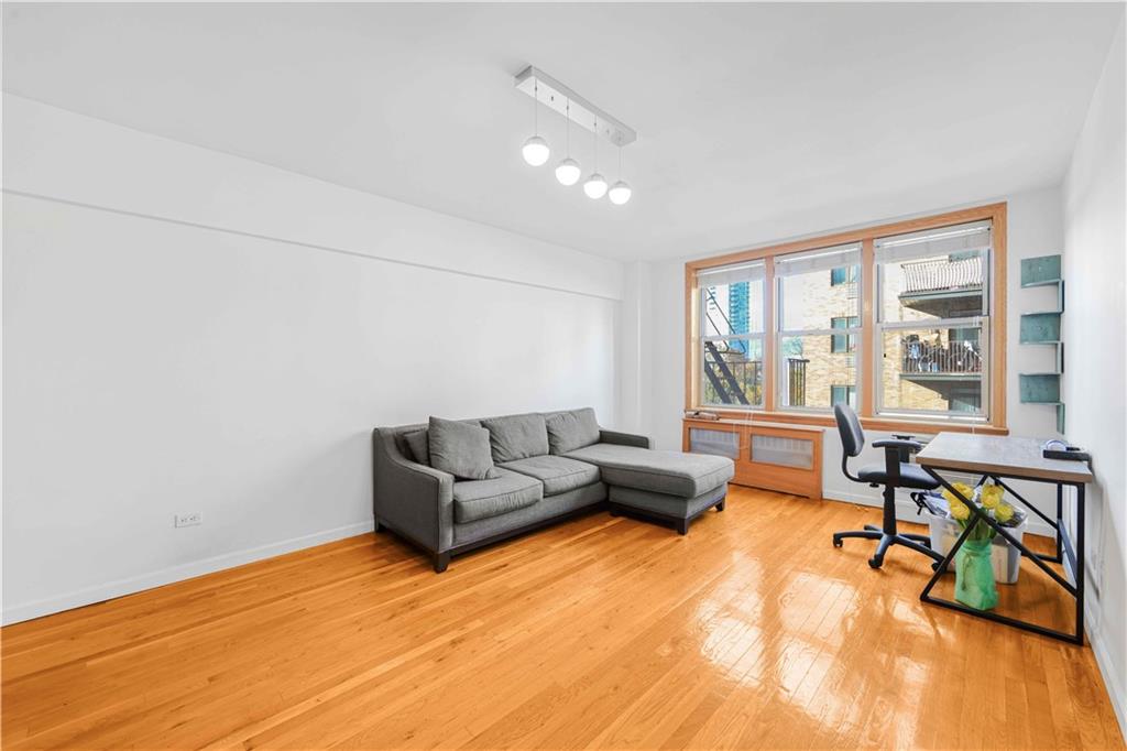 1625 Emmons Avenue Sheepshead Bay Brooklyn NY 11235