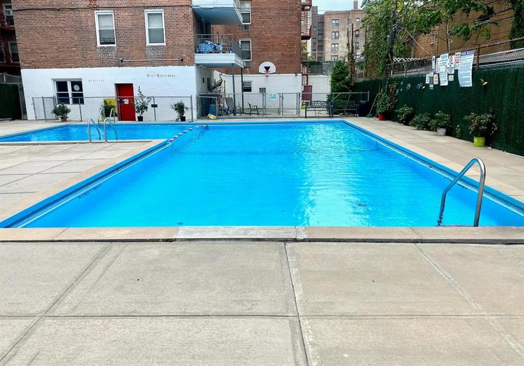 1625 Emmons Avenue Sheepshead Bay Brooklyn NY 11235