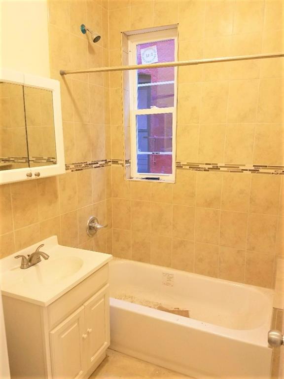 1118 Metcalf Avenue Soundview Bronx NY 10472