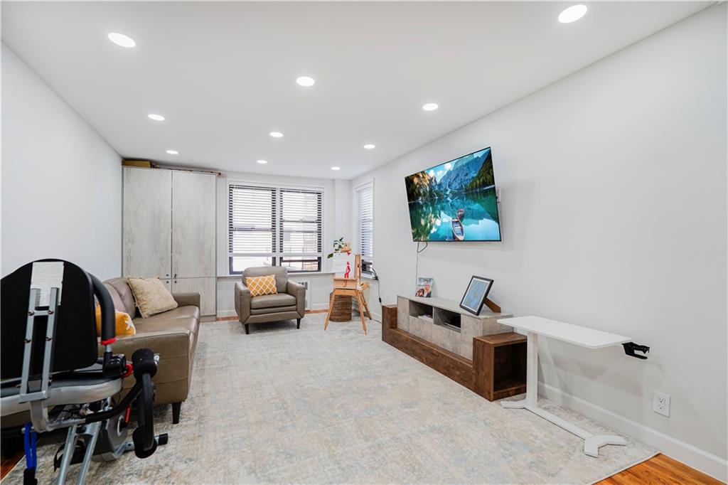 2546 East 13th Street Sheepshead Bay Brooklyn NY 11235