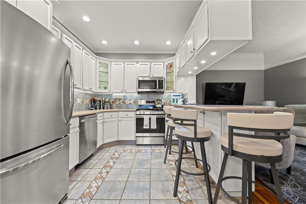 2724 East 27th Street Sheepshead Bay Brooklyn NY 11229