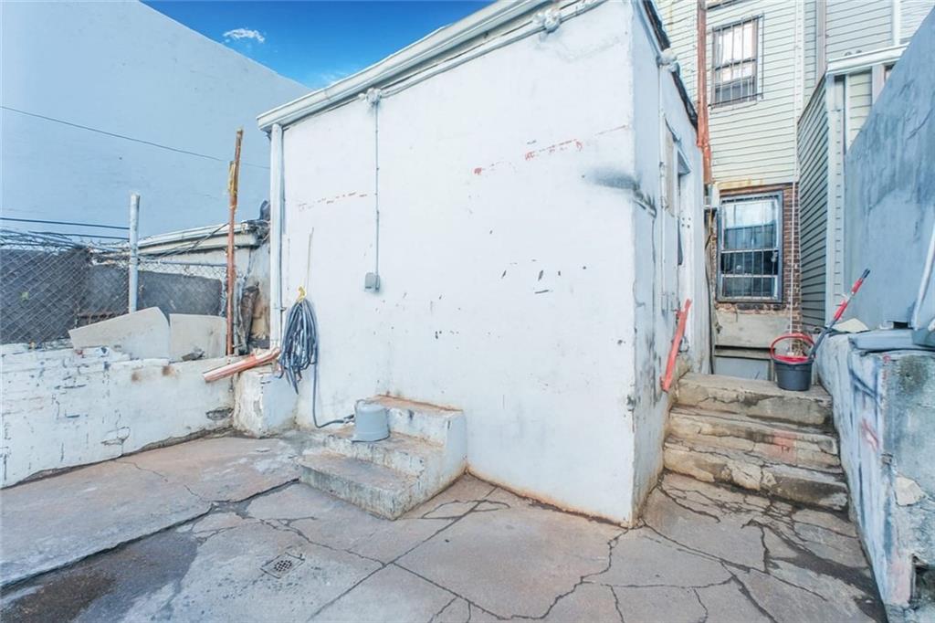 326 39th Street Sunset Park Brooklyn NY 11232