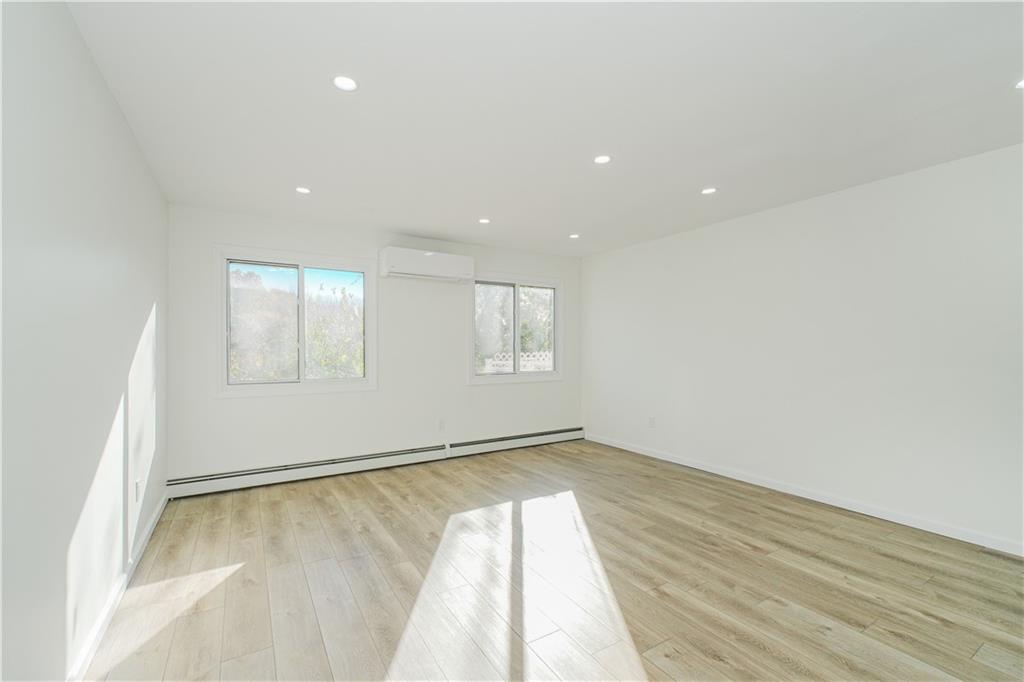 22 Oakville Street Willowbrook Staten Island NY 10314